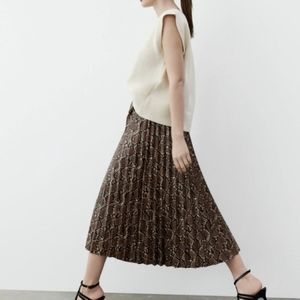 Zara Snake Skin Leather Pleated Skirt NWT